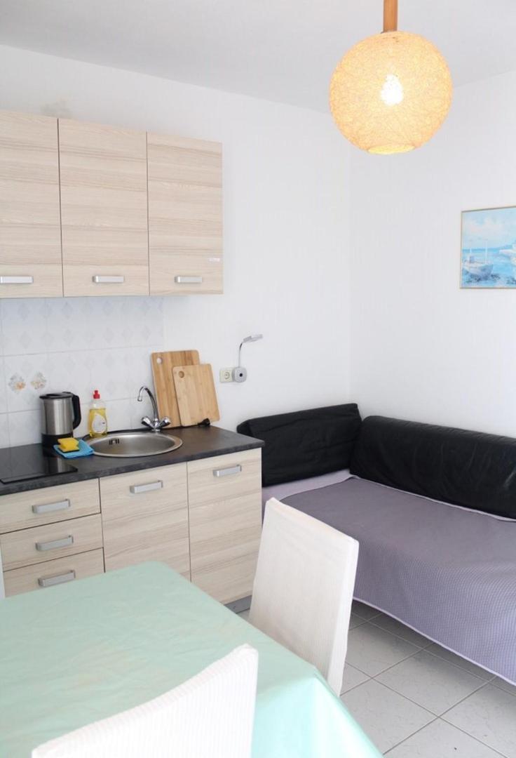 Apartment Bajuti Primošten Buitenkant foto